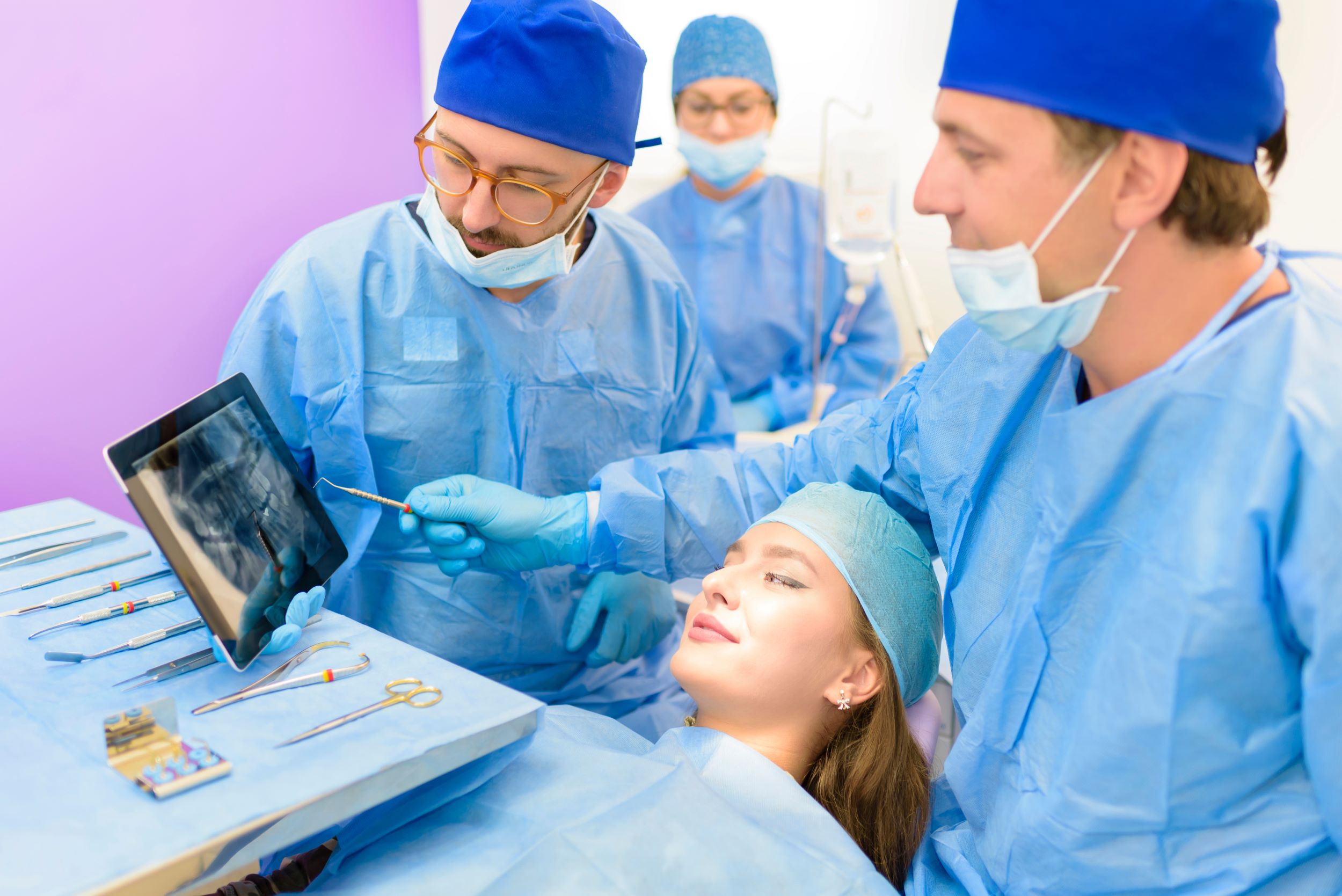 chirurgien dentiste maxillo facial
